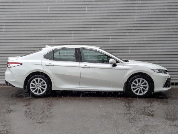 Toyota Camry VIII (XV70) Рестайлинг с пробегом 2021 года, цена 3 200 000 рублей, 13207 км, седан, Автокод Объявления