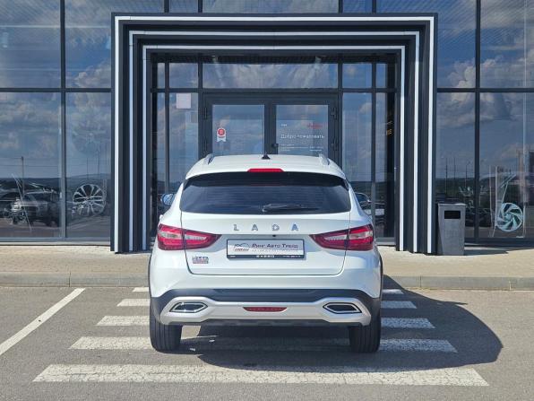 Lada (ВАЗ) Vesta I Рестайлинг (NG) с пробегом 2024 года, цена 1 469 000 рублей, 44501 км, универсал, Автокод Объявления