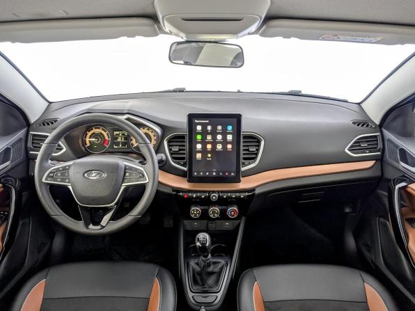Lada (ВАЗ) Vesta I Рестайлинг (NG) с пробегом 2025 года, цена 1 650 000 рублей, 8599 км, универсал, Автокод Объявления