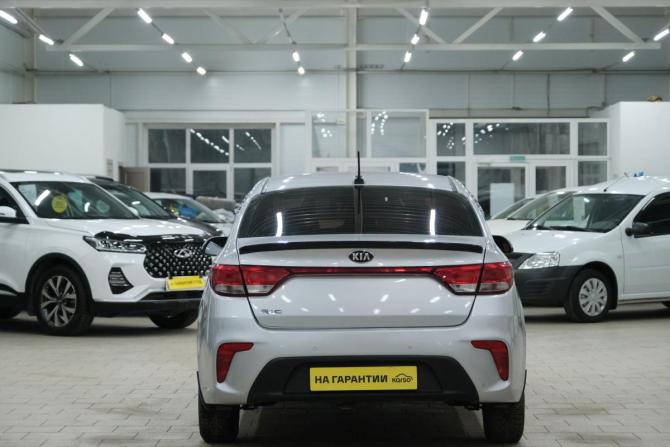 Kia Rio IV с пробегом 2017 года, цена 1 329 000 рублей, 138900 км, седан, Автокод Объявления