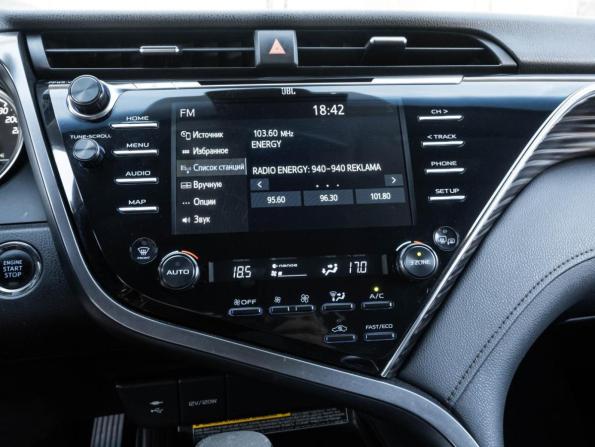 Toyota Camry VIII (XV70) с пробегом 2019 года, цена 2 756 000 рублей, 252313 км, седан, Автокод Объявления