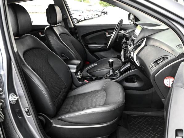 Hyundai ix35 I Рестайлинг с пробегом 2013 года, цена 1 249 000 рублей, 103591 км, внедорожник, Автокод Объявления