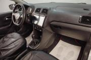 Volkswagen Polo V Рестайлинг Челябинск  - изображение 27