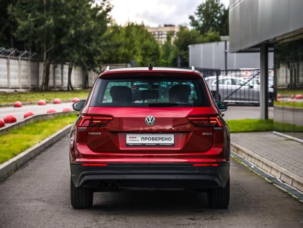 Volkswagen Tiguan II с пробегом 2018 года, цена 2 399 000 рублей, 94813 км, внедорожник, Автокод Объявления