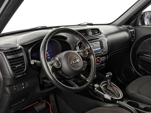 Kia Soul II Рестайлинг с пробегом 2018 года, цена 1 670 000 рублей, 77500 км, хэтчбек, Автокод Объявления