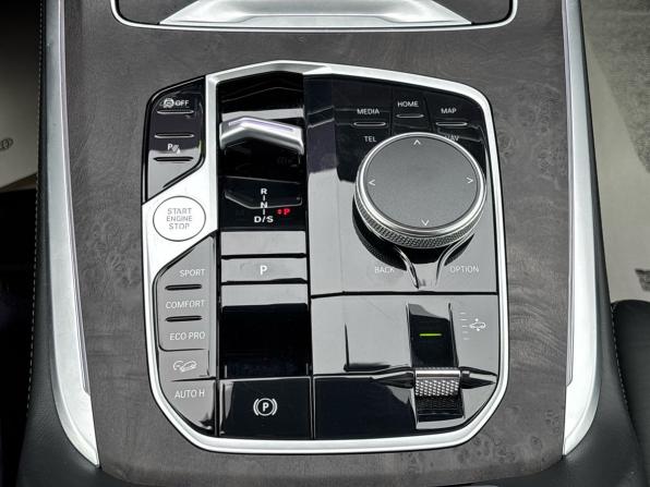 BMW X7 I (G07) Рестайлинг с пробегом 2023 года, цена 11 890 000 рублей, 83200 км, внедорожник, Автокод Объявления