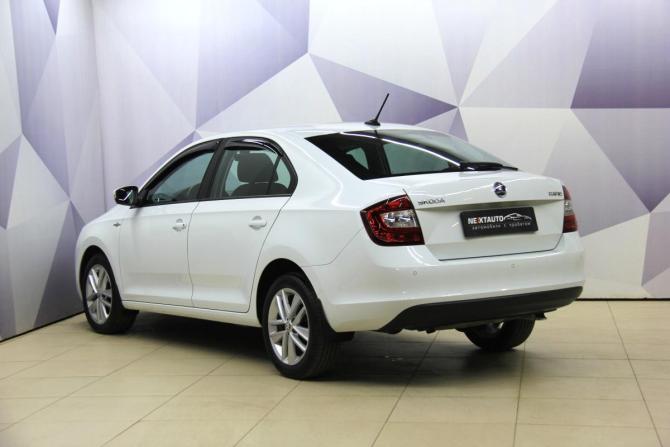 Skoda Rapid I Рестайлинг с пробегом 2018 года, цена 1 255 400 рублей, 125011 км, лифтбек, Автокод Объявления