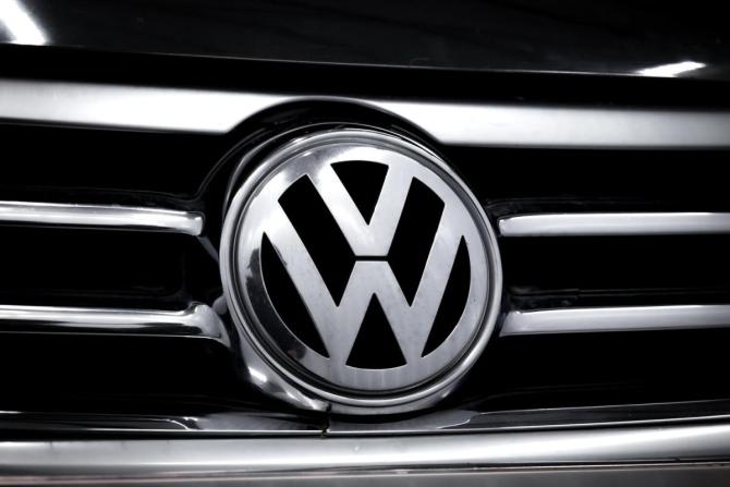 Volkswagen Touareg I Рестайлинг с пробегом 2008 года, цена 899 000 рублей, 243000 км, внедорожник, Автокод Объявления