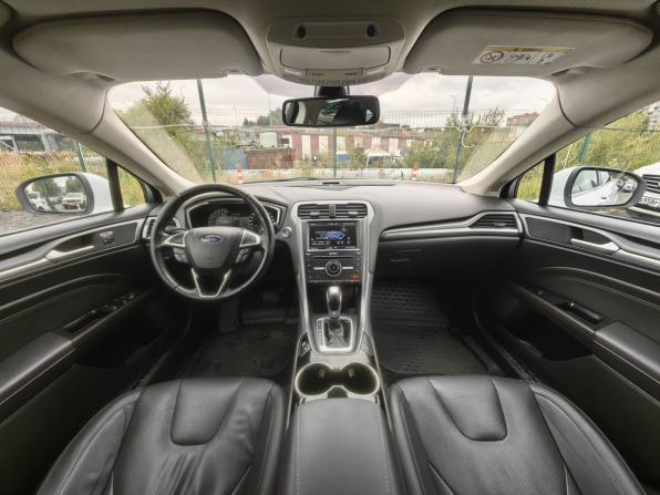 Ford Mondeo V с пробегом 2015 года, цена 1 359 000 рублей, 214000 км, седан, Автокод Объявления