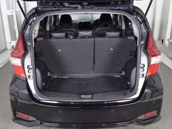 Nissan Note II Рестайлинг с пробегом 2017 года, цена 1 079 999 рублей, 184088 км, хэтчбек, Автокод Объявления