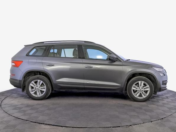 Skoda Kodiaq I с пробегом 2019 года, цена 2 886 500 рублей, 92338 км, внедорожник, Автокод Объявления