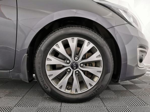 Kia Ceed II Рестайлинг с пробегом 2018 года, цена 1 329 000 рублей, 141214 км, универсал, Автокод Объявления