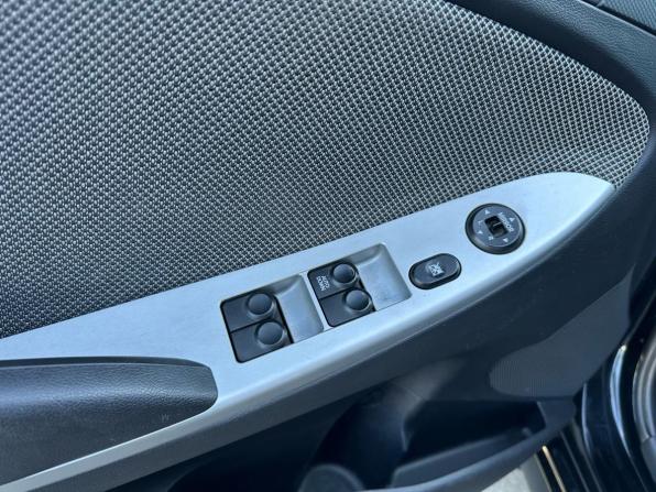 Hyundai Solaris I с пробегом 2013 года, цена 749 000 рублей, 177168 км, хэтчбек, Автокод Объявления