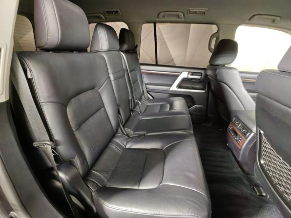 Toyota Land Cruiser 200 Series Рестайлинг 2 с пробегом 2018 года, цена 6 200 000 рублей, 105623 км, внедорожник, Автокод Объявления