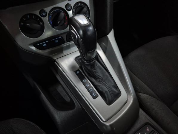 Ford Focus III с пробегом 2013 года, цена 645 000 рублей, 140933 км, хэтчбек, Автокод Объявления