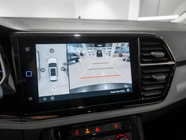 Jetta VS7 I Рестайлинг 1 с пробегом 2023 года, цена 2 195 000 рублей, 7637 км, внедорожник, Автокод Объявления