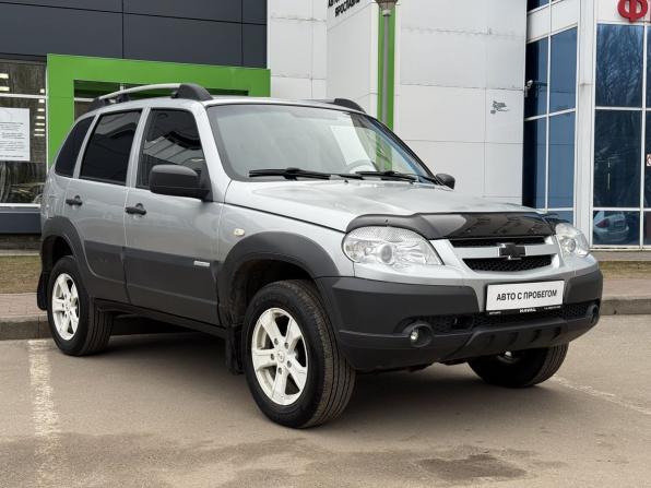 Chevrolet Niva I Рестайлинг с пробегом 2015 года, цена 650 000 рублей, 99144 км, внедорожник, Автокод Объявления