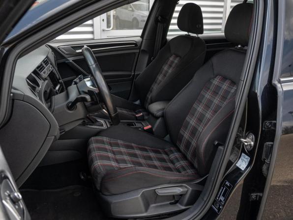 Volkswagen Golf GTI VII с пробегом 2014 года, цена 1 900 000 рублей, 186768 км, хэтчбек, Автокод Объявления