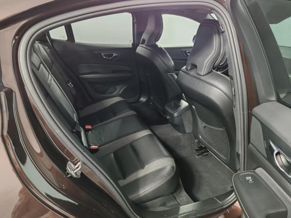 Volvo S60 III с пробегом 2019 года, цена 2 499 000 рублей, 110826 км, седан, Автокод Объявления