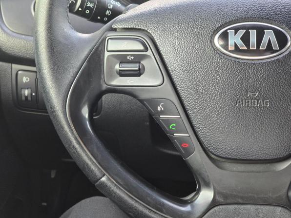 Kia Ceed II Рестайлинг с пробегом 2017 года, цена 1 440 000 рублей, 116500 км, хэтчбек, Автокод Объявления