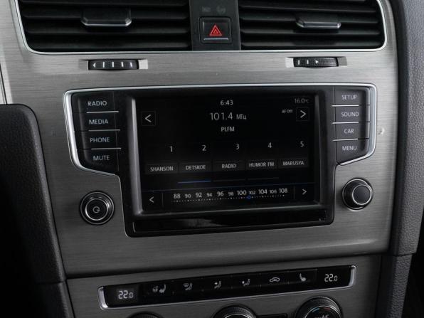 Volkswagen Golf VII с пробегом 2016 года, цена 1 096 000 рублей, 222533 км, хэтчбек, Автокод Объявления