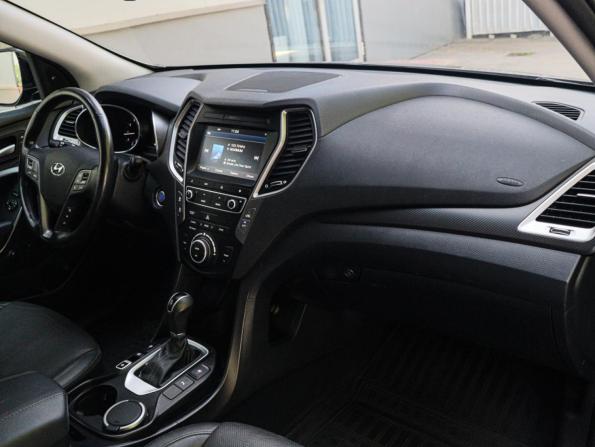 Hyundai Santa Fe III Рестайлинг с пробегом 2016 года, цена 2 300 000 рублей, 146635 км, внедорожник, Автокод Объявления