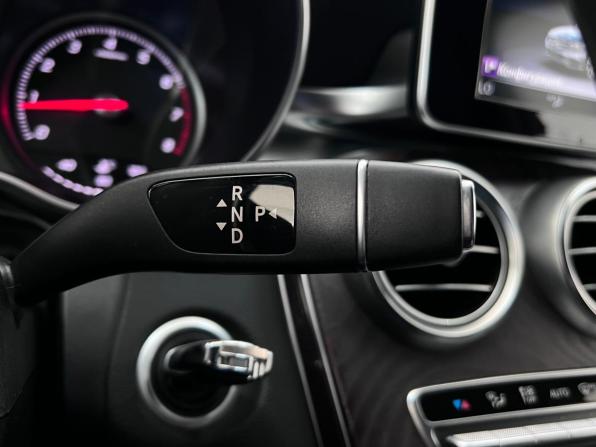 Mercedes-Benz C-Класс IV (W205) с пробегом 2018 года, цена 2 450 000 рублей, 130800 км, седан, Автокод Объявления