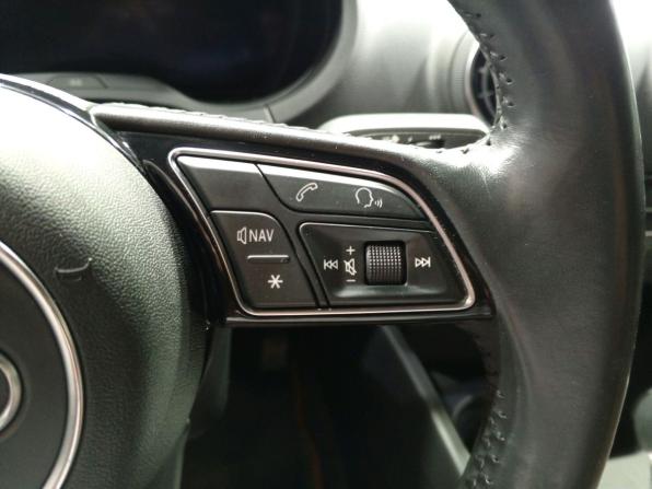 Audi A3 III (8V) Рестайлинг с пробегом 2019 года, цена 1 750 000 рублей, 175568 км, седан, Автокод Объявления