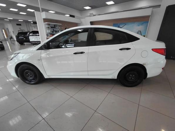 Hyundai Solaris I с пробегом 2011 года, цена 649 000 рублей, 109800 км, седан, Автокод Объявления