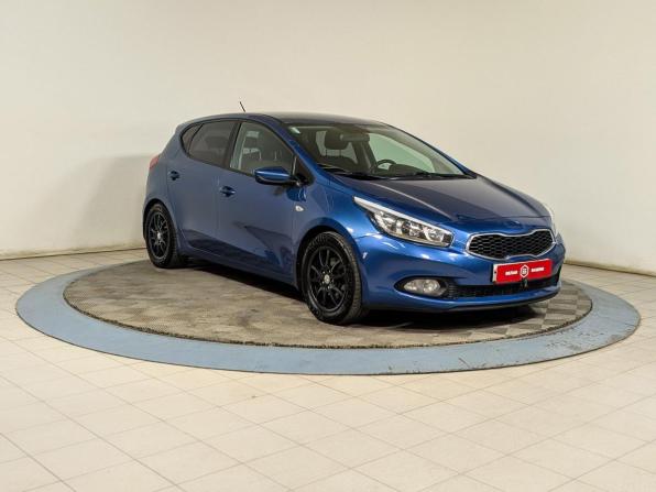 Kia Ceed II с пробегом 2012 года, цена 959 900 рублей, 209000 км, хэтчбек, Автокод Объявления