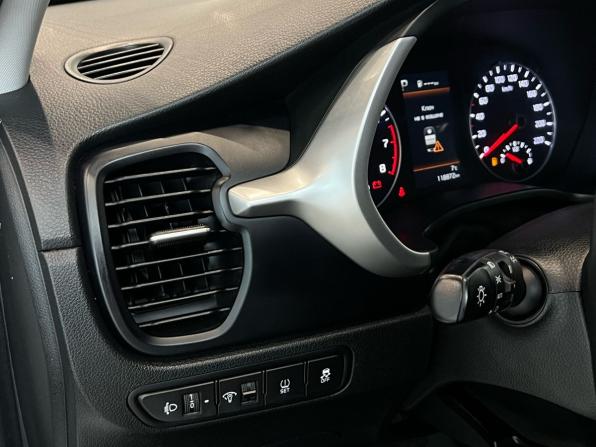 Kia Rio IV Рестайлинг с пробегом 2020 года, цена 1 599 000 рублей, 118520 км, седан, Автокод Объявления