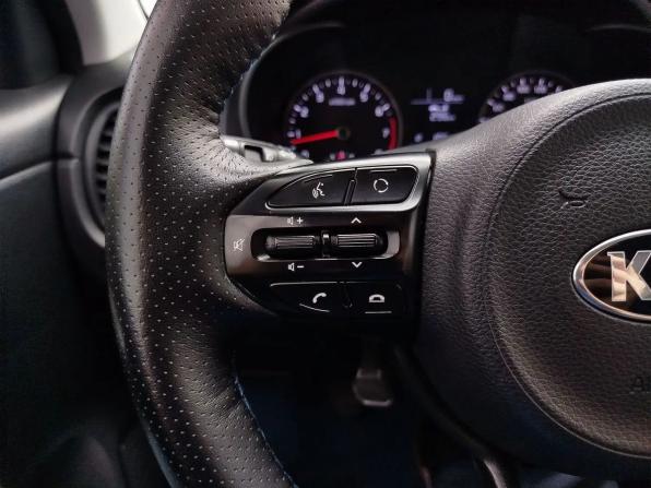 Kia Rio IV с пробегом 2019 года, цена 1 100 000 рублей, 135871 км, седан, Автокод Объявления