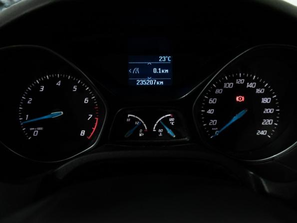 Ford Focus III с пробегом 2011 года, цена 647 980 рублей, 235205 км, седан, Автокод Объявления