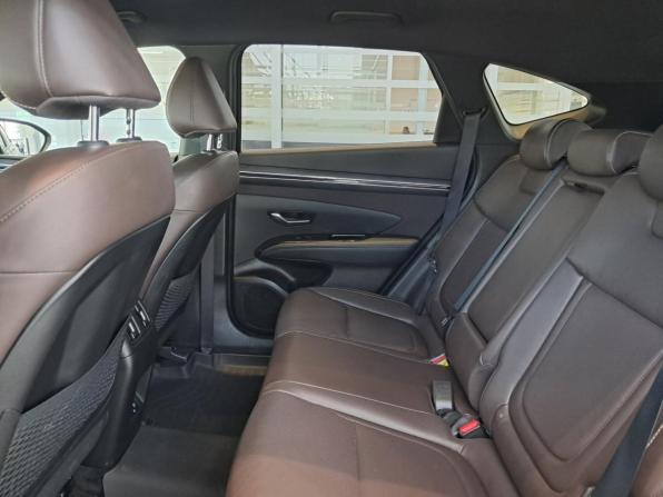 Hyundai Tucson IV Рестайлинг с пробегом 2023 года, цена 3 410 000 рублей, 43700 км, внедорожник, Автокод Объявления