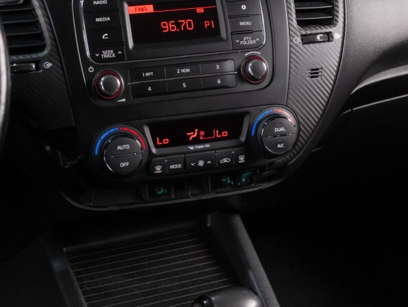 Kia Cerato III с пробегом 2014 года, цена 1 349 000 рублей, 185701 км, седан, Автокод Объявления