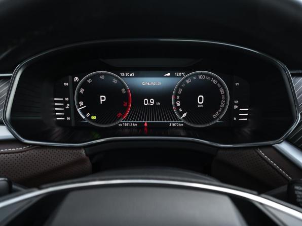 Skoda Kodiaq I Рестайлинг с пробегом 2023 года, цена 4 698 000 рублей, 21685 км, внедорожник, Автокод Объявления