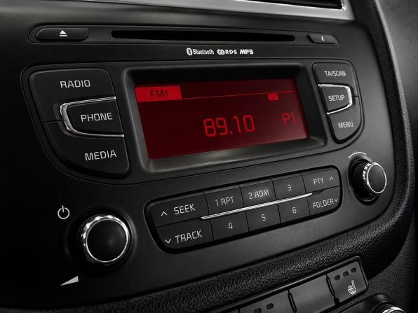 Kia Ceed II с пробегом 2014 года, цена 1 030 000 рублей, 128582 км, хэтчбек, Автокод Объявления