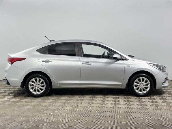 Hyundai Solaris II с пробегом 2018 года, цена 1 145 000 рублей, 185511 км, седан, Автокод Объявления