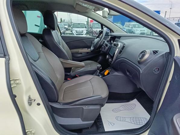 Renault Kaptur I с пробегом 2018 года, цена 1 529 000 рублей, 145114 км, внедорожник, Автокод Объявления