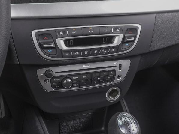 Renault Megane III Рестайлинг с пробегом 2013 года, цена 820 000 рублей, 31128 км, хэтчбек, Автокод Объявления