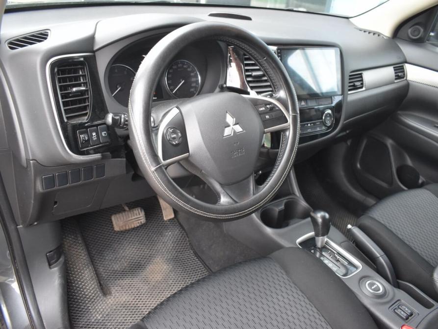 Mitsubishi Outlander III Рестайлинг Архангельск  - изображение 13