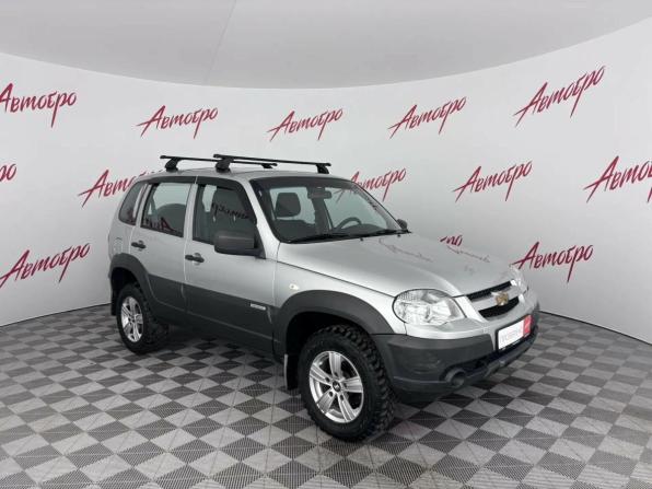 Chevrolet Niva I Рестайлинг с пробегом 2018 года, цена 785 000 рублей, 32256 км, внедорожник, Автокод Объявления