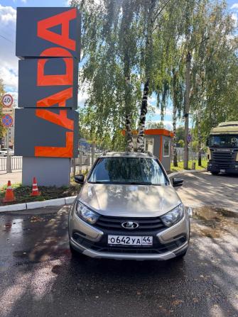 Lada (ВАЗ) Granta I Рестайлинг с пробегом 2022 года, цена 740 000 рублей, 45300 км, универсал, Автокод Объявления