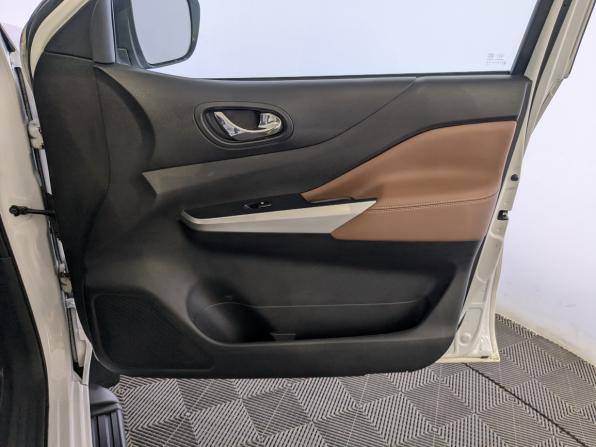 Dongfeng DF6 с пробегом 2022 года, цена 2 100 000 рублей, 119460 км, offers.body_type.unknown, Автокод Объявления