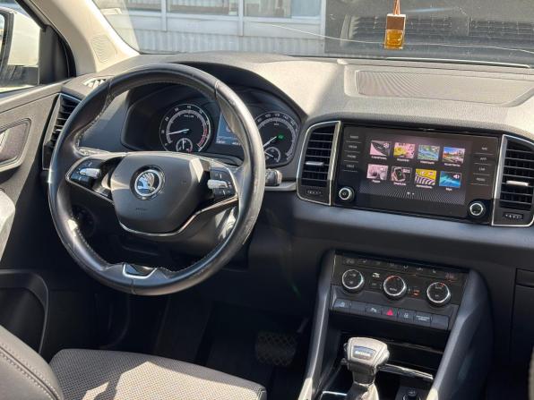 Skoda Karoq I с пробегом 2020 года, цена 2 090 000 рублей, 136181 км, внедорожник, Автокод Объявления