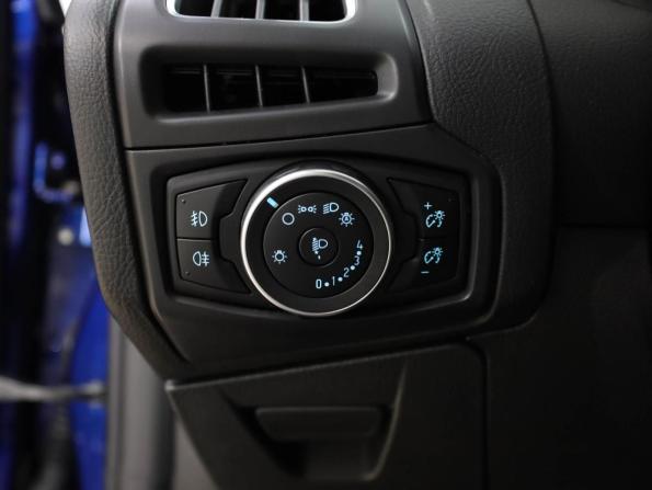 Ford Focus III Рестайлинг с пробегом 2019 года, цена 1 499 000 рублей, 78231 км, хэтчбек, Автокод Объявления