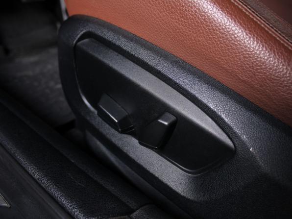 BMW 5 серии VI (F10/F11/F07) Рестайлинг с пробегом 2015 года, цена 2 350 000 рублей, 178000 км, седан, Автокод Объявления