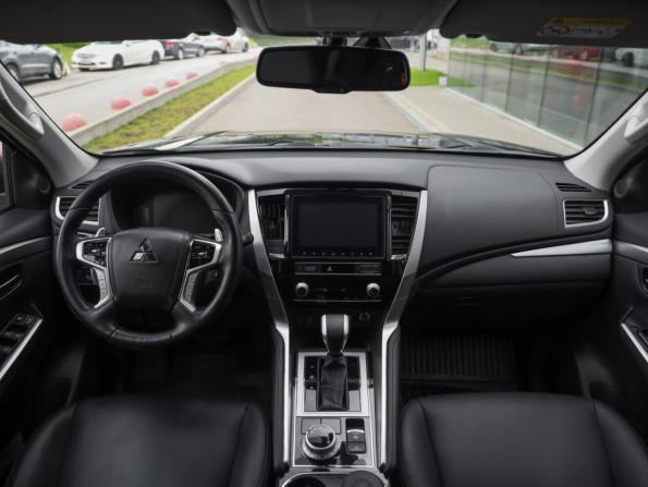 Mitsubishi Pajero Sport III Рестайлинг с пробегом 2021 года, цена 3 989 000 рублей, 33950 км, внедорожник, Автокод Объявления
