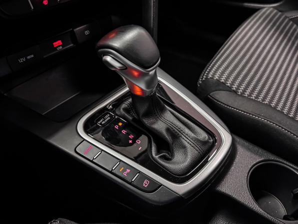 Kia Ceed III Рестайлинг с пробегом 2021 года, цена 2 049 000 рублей, 128759 км, универсал, Автокод Объявления