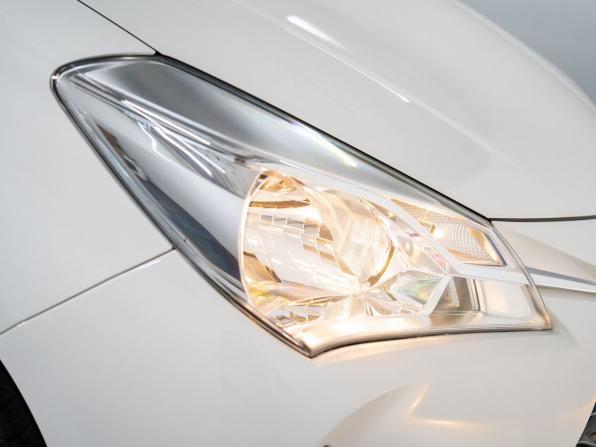Toyota Vitz III (XP130) Рестайлинг 2 с пробегом 2018 года, цена 930 500 рублей, 54923 км, хэтчбек, Автокод Объявления
